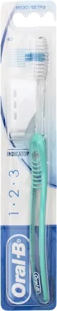 ORALB 123 INDICATOR SPAZZOLINO MANUALE SETOLE 40 MEDIE - farmasconti.eu